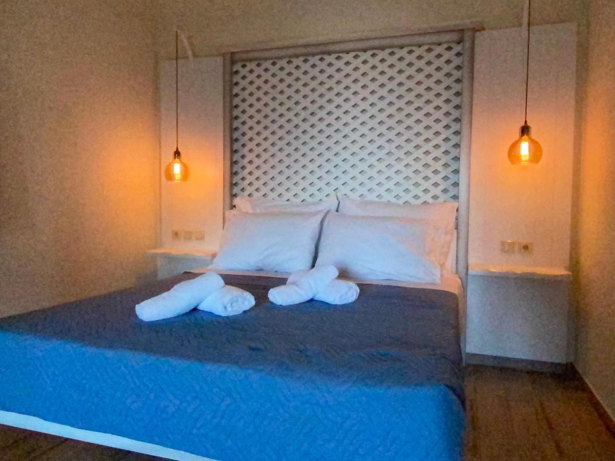 Michail Suites Afiartis Karpathos 외부 사진