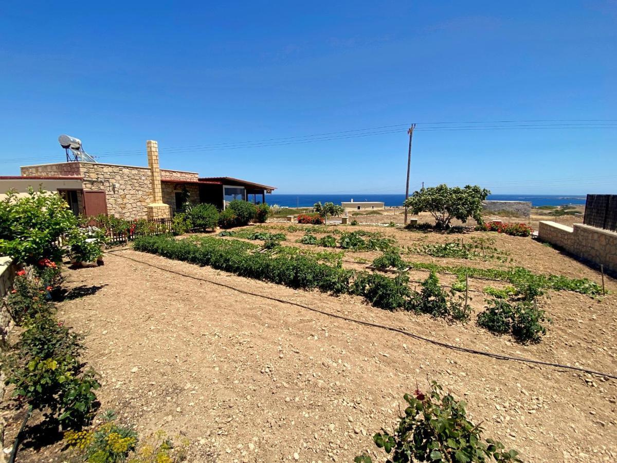 Michail Suites Afiartis Karpathos 외부 사진
